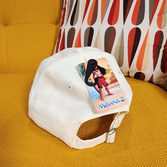 Disney Moana 2 Pua Chenille Embroidered White Dad Hat Baseball Cap NEW - Picture 5 of 12